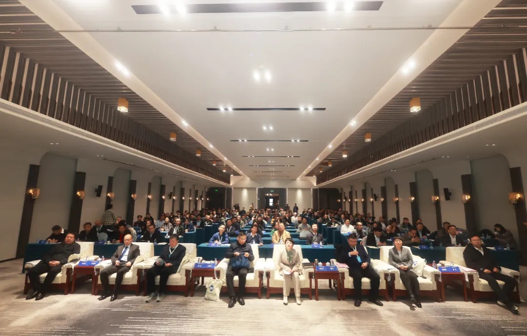 中国气体协会第三十五次会员大会暨“邯郸·中国气谷三年行动计划”发布会在邯郸召开(图1)